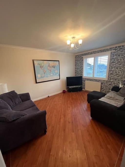 Lovely Entire 2 Bedroom * Monifieth
